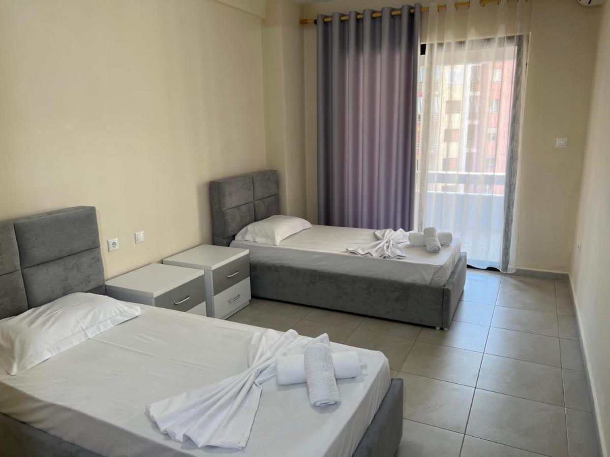 Marinela Apartment Tirana Extérieur photo