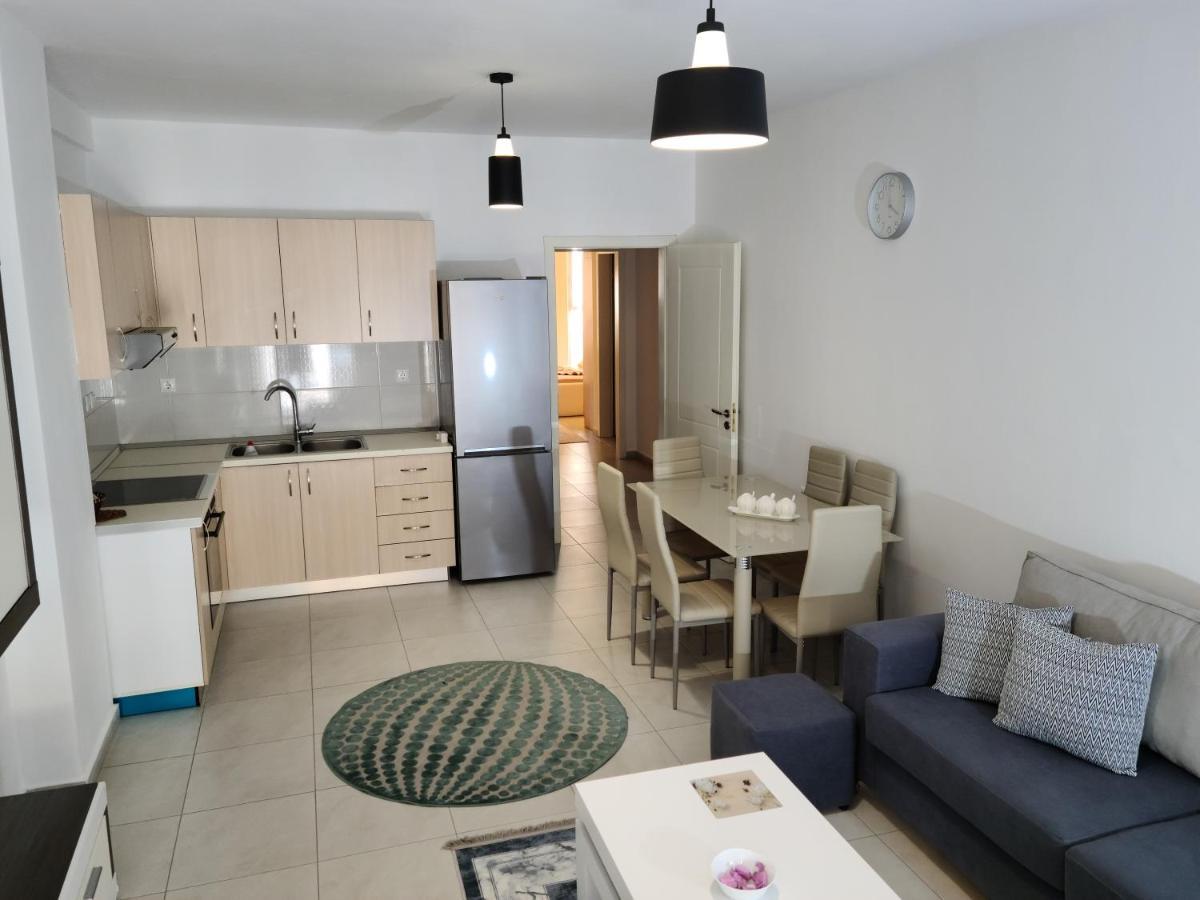 Marinela Apartment Tirana Extérieur photo